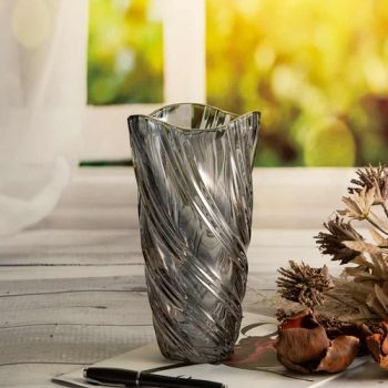 СТЪКЛЕНА ВАЗА - ЦВЯТ И ЕФИРНОСТ