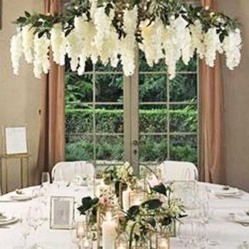 ВИСЯЩ ДЕКОРАТИВЕН ВЕНЕЦ С БЕЛИ ЦВЕТЯ - КРЪГ  130 СМ