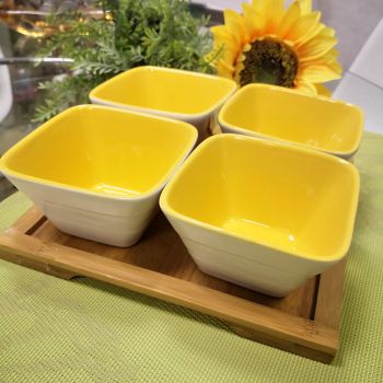 ОРДЬОВЪР ОТ 4 КУПИЧКИ НА БАМБУКОВ ПОДНОС - ЦВЕТНИ ВЪЛШЕБСТВА