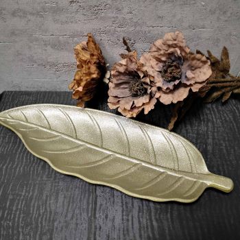 Декоративно плато брукатено  листо 