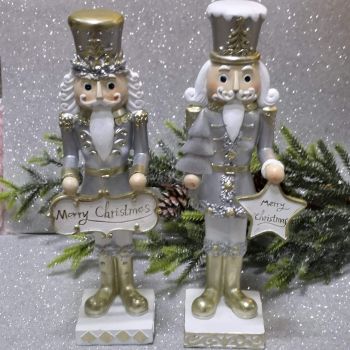 КОМПЛЕКТ ОТ  2БРОЯ КОЛЕДНИ ФИГУРИ - ЛЕШНИКОТРОШАЧКАТА