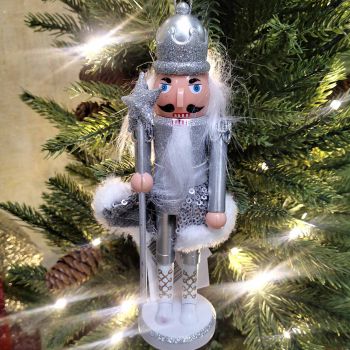 КОЛЕДНА ФИГУРА 17см -ЛЕШНИКОТРОШАЧКАТА