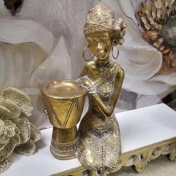 ФИГУРА /СВЕЩНИК - АФРИКАНСКА КРАСОТА