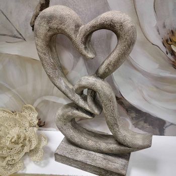 ДЕКОРАЦИЯ - ПРЕПЛЕТЕНИ СЪРЦА ВЪВ ВЕЧНОСТТА