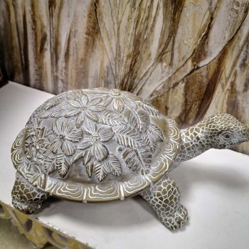 ФИГУРА КОСТЕНУРКА - ЦВЕТЯ ОТ ПУСТИНЯТА