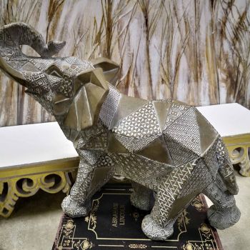 ФИГУРА СЛОН - СЛЪНЦЕТО НА АФРИКА