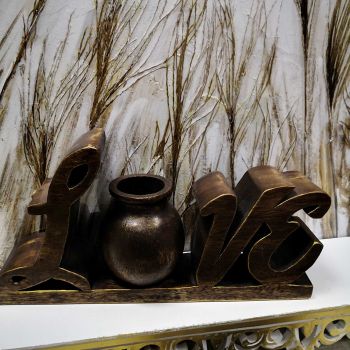 ДЕКОРАЦИЯ ВАЗА С НАДПИС  - LOVE