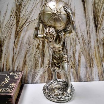 ФИГУРА АТЛАС - СИЛАТА НА ЗЕМЯТА