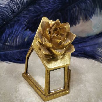 КУТИЯ ЗА БИЖУТА -  ЗЛАТЕН ЛОТОС