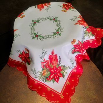 КОЛЕДНО КАРЕ С КРАСИВА ЩАМПА 88см*88см - АЛЕНИ СВЕЩИ