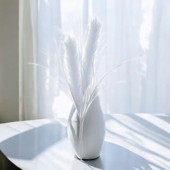 ДЕКОРАТИВЕН СТРЪК В БЯЛО