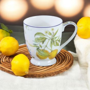 ПОРЦЕЛАНОВА ЧАША В КУТИЯ - С ДЪХ НА ЛИМОНИ И ЛАВАНДУЛА