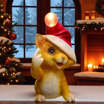 СВЕТЕЩА КОЛЕДНА ФИГУРКА КОТЕ 18см - ПАКОСТИ ПОД ЕЛХАТА