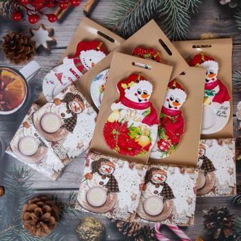 КОЛЕДЕН СВЕЩНИК СНЕЖКО И 4 броя СВЕЩИ - ТОПЛИНА У ДОМА