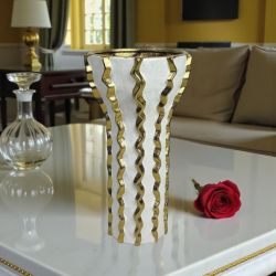 ВАЗА - ЗЛАТНИ ПЪТЕКИ КЪМ ЩАСТИЕТО