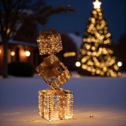 СВЕТЕЩА ДЕКОРАЦИЯ ПОДАРЪЦИ 90см - СВЕТЛИНКИ ПОД ОТКРИТО НЕБЕ