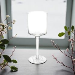 Стъклен свещник на столче 18 см