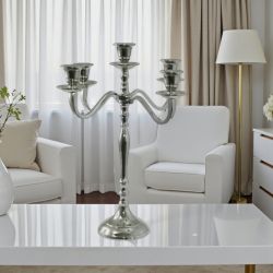 Свещник Класик