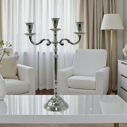 Свещник Трио