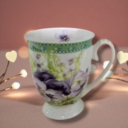 ПОРЦЕЛАНОВА ЧАША С ПОДАРЪЧНА КУТИЯ - ПРОЛЕТНИ ТЕМЕНУГИ