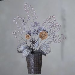 МЕТАЛНА ДЕКОРАЦИЯ ЗА СТЕНА / ВАЗА С БУКЕТ /