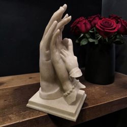 ФИГУРА РЪЦЕ - ЛЮБОВ В ТРИ СЪРЦА