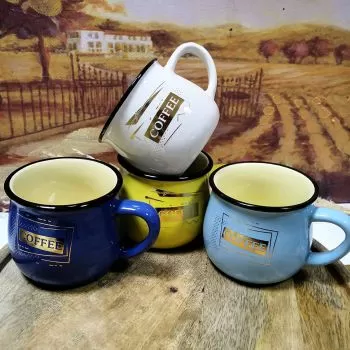 ЧАША КАНЧЕ ОТ ПОРЦЕЛАН 140мл - С КАФЕ В РЪКА