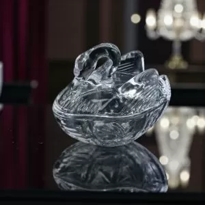 СТЪКЛЕНА ЗАХАРНИЦА ЛЕБЕД - СЛАДОСТ ОТ КРАСОТА