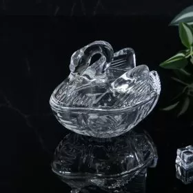 СТЪКЛЕНА ЗАХАРНИЦА ЛЕБЕД - СЛАДОСТ ОТ КРАСОТА
