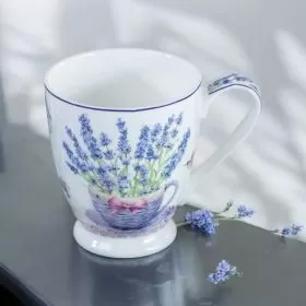 ЧАША С ЛАВАНДУЛА - ЛАВАНДУЛОВИ СТРАСТИ