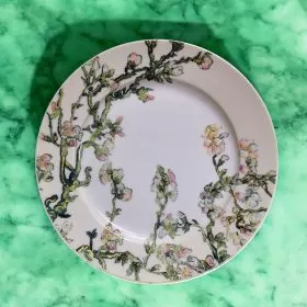 КОМПЛЕКТ ОТ 4 броя ЧИНИИ 20см  ПО КАРТИНА НА ВАН ГОГ - ЦЪФНАЛИ БАДЕМИ бял фон