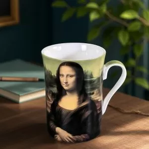 ПОРЦЕЛАНОВА ЧАША В ПОДАРЪЧНА КУТИЯ ПО КАРТИНА НА ЛЕОНАРДО  - МОНА ЛИЗА