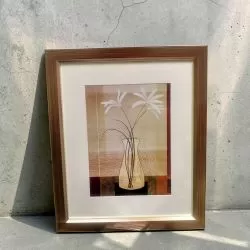 КАРТИНА В РАМКА С ПАСПАРТУ 37см*30см - МЕТАЛНИ ОТБЛЯСЪЦИ 