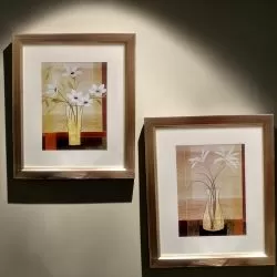 КОМПЛЕКТ ОТ 2 броя КАРТИНИ С РАМКА - МЕТАЛНИ ОТБЛЯСЪЦИ 