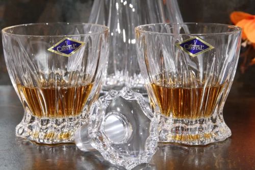 Комплект 6 чаши за уиски Плантика