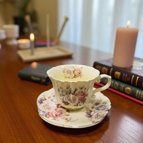 СЕРВИЗ ЗА КАФЕ / ЧАЙ /6чаши+6чинийки/ - ГРАДИНА ОТ РОЗИ В ПРОВАНС