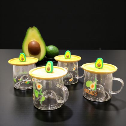 СТЪКЛЕНА ЧАША С ДЕКОРАЦИЯ АВОКАДО - ЕКЗОТИЧЕН ВКУС