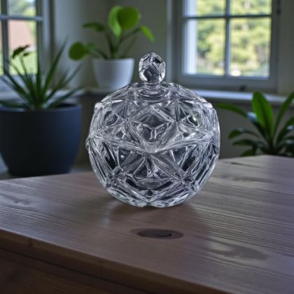 СТЪКЛЕНА ЗАХАРНИЦА - СЛАДОСТ В ДНИТЕ