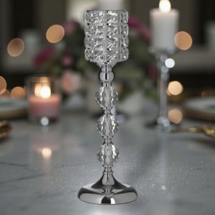 СВЕЩНИК В СРЕБРИСТО СЪС СФЕРИ 