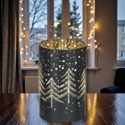 КОЛЕДЕН СВЕЩНИК С ЛЕД-СВЕТЛИНКИ