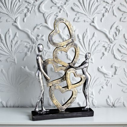 СТАТУЕТКА - ПОДАРИ СЪРЦЕТО СИ