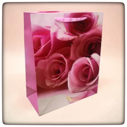 ПОДАРЪЧНА ТОРБИЧКА 23см*18см / 3 варианта / - РОЗИ В РОЗОВА ПРЕМЯНА