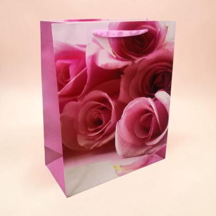 ПОДАРЪЧНА ТОРБИЧКА 45см*30см / 3 варианта / - РОЗИ В РОЗОВА ПРЕМЯНА