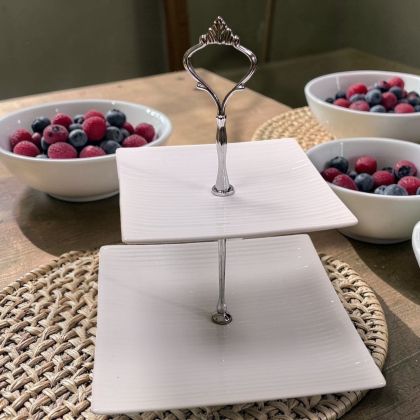 ПЛАТО НА ДВЕ НИВА - НАСЛАДА