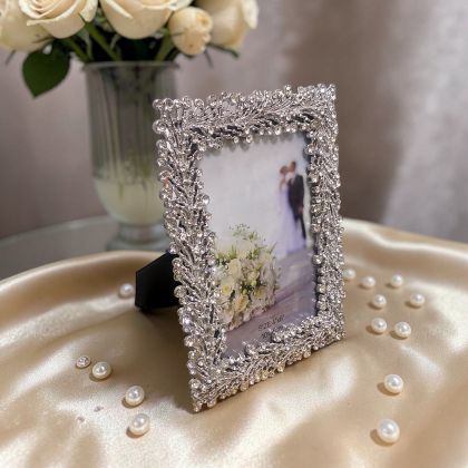 СВАТБЕНА РАМКА С КАМЪНИ - НЕЗАБРАВИМИЯТ ДЕН