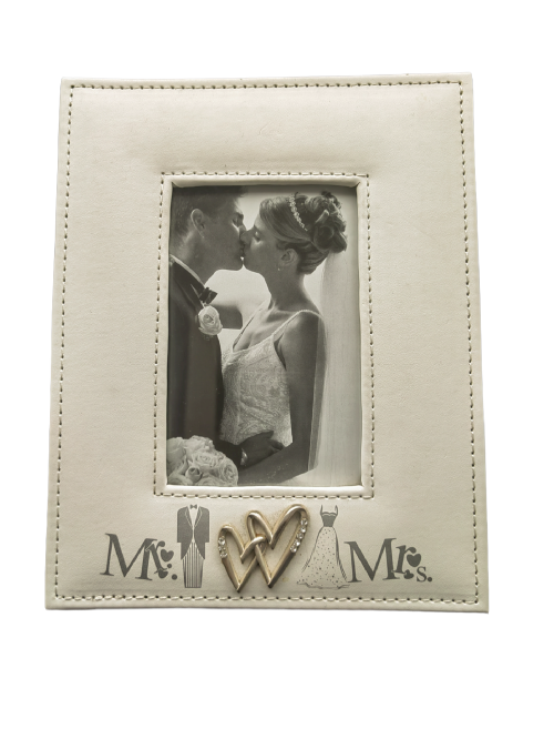 Сватбена рамка за снимки Mr&Mrs 28 см
