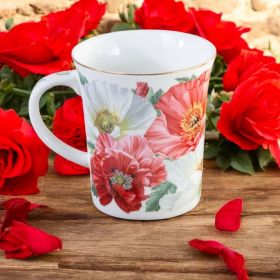 ПОРЦЕЛАНОВА ЧАША В ПОДАРЪЧНА КУТИЯ - ЧЕРВЕНИ МАКОВЕ В БЕЗКРАЯ 