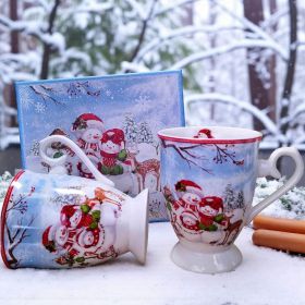 КОЛЕДНА ЧАША С ЛЪЖИЧКА / комплект 2 броя / - ВЕСЕЛИТЕ СНЕЖКОВЦИ 
