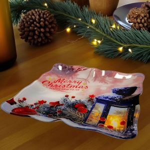 СТЪКЛЕНА КОЛЕДНА ЧИНИЯ 19см*19см - СВЕТЛИНА В ЗАСКРЕЖЕНАТА НОЩ