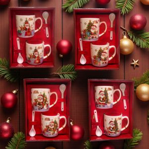 КОМПЛЕКТ ОТ КОЛЕДНИ ЧАШИ / 2ЧАШИ+2ЛЪЖИЧКИ / - УСМИВКИ ОТ БЕЛОБРАДИЯ СТАРЕЦ